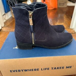 Tommy Hilfiger Women's Navy Ankle Boots